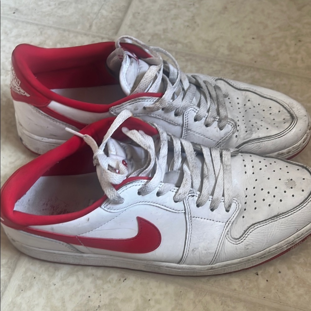 Nike Men's White and Red Air Jordan Sneakers size 13